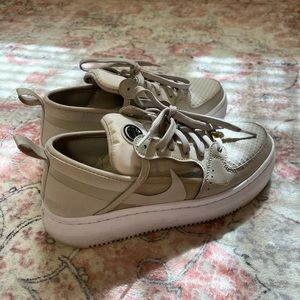 Nike Womens Court Vision Alta Shoes